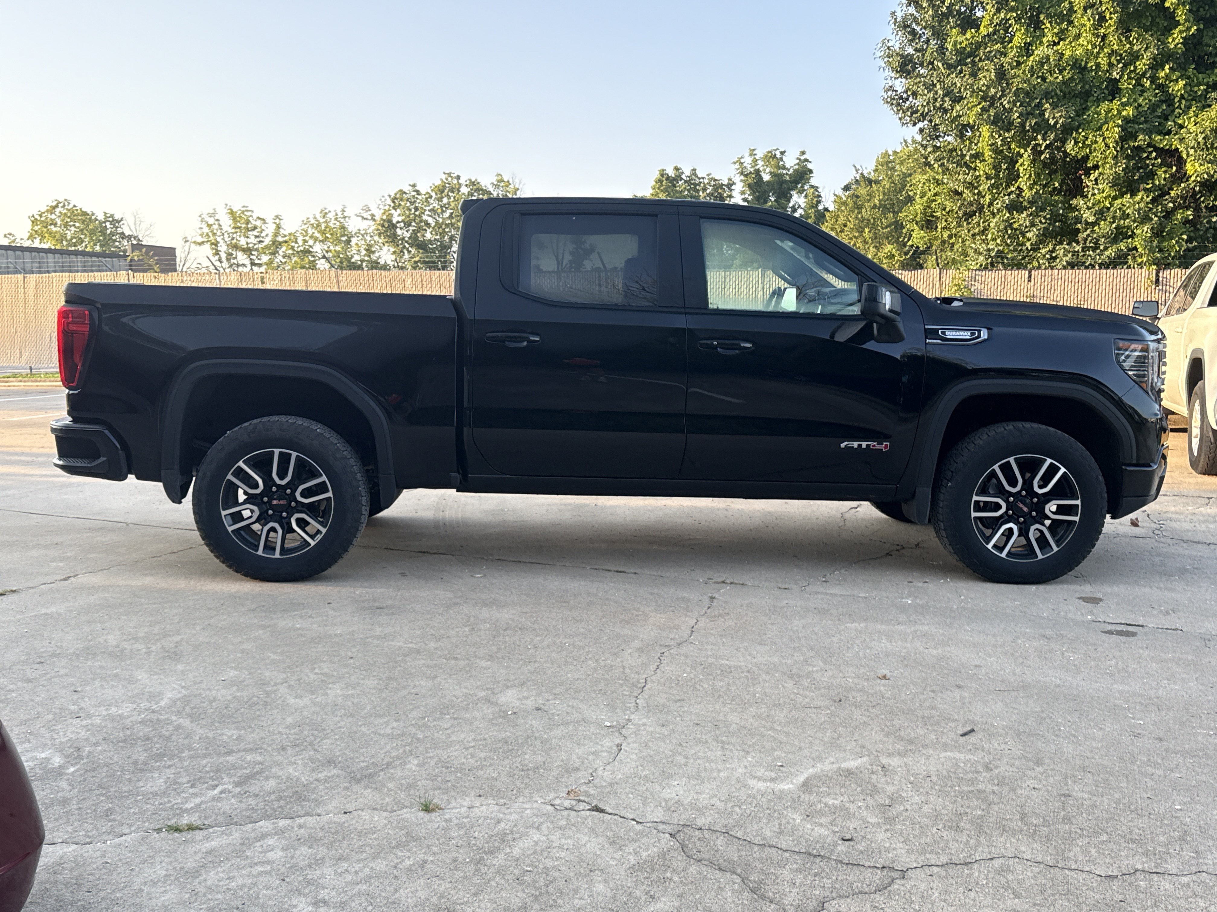 gmc sierra 1500 2026 1GTUUEE80TZ105266 image gmc sierra 1500 2026 1GTUUEE80TZ105266 image